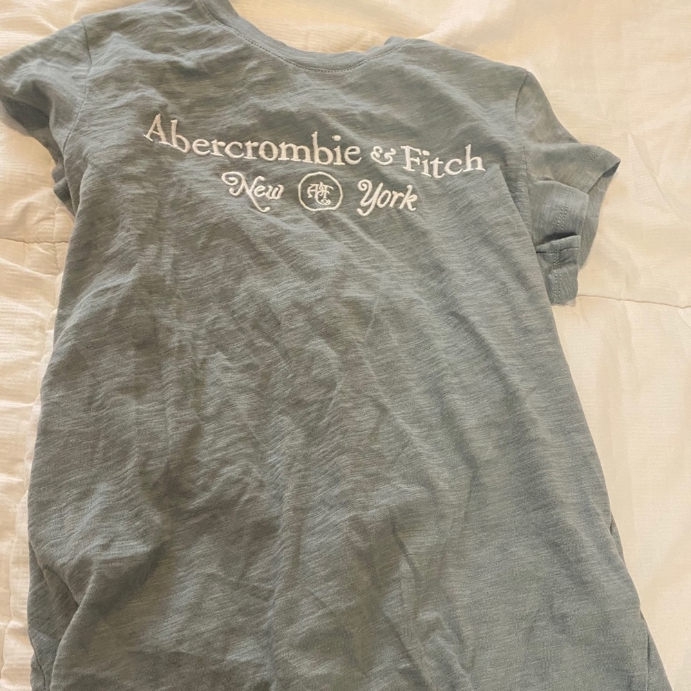 Women’s t-shirt